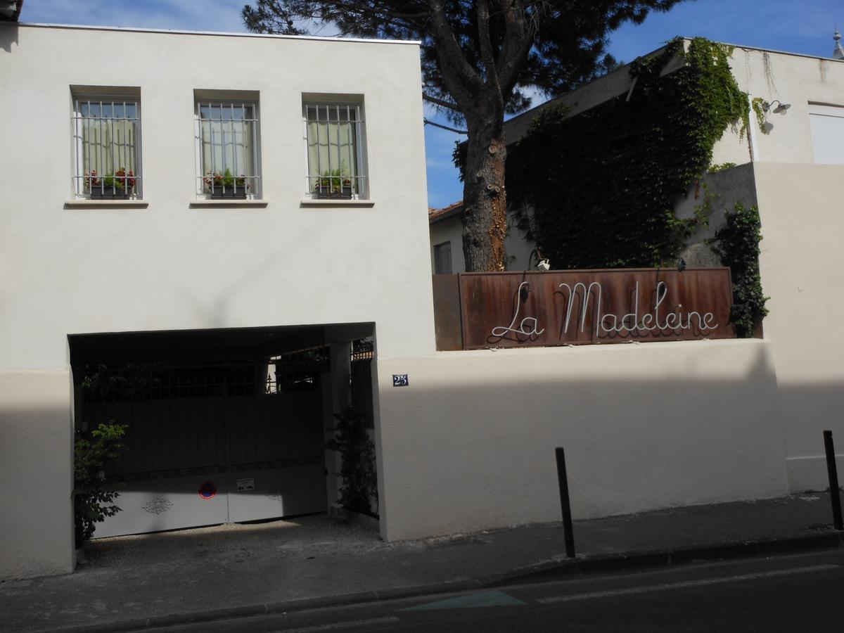 Les Studios de la Madeleine Avignon Exterior foto