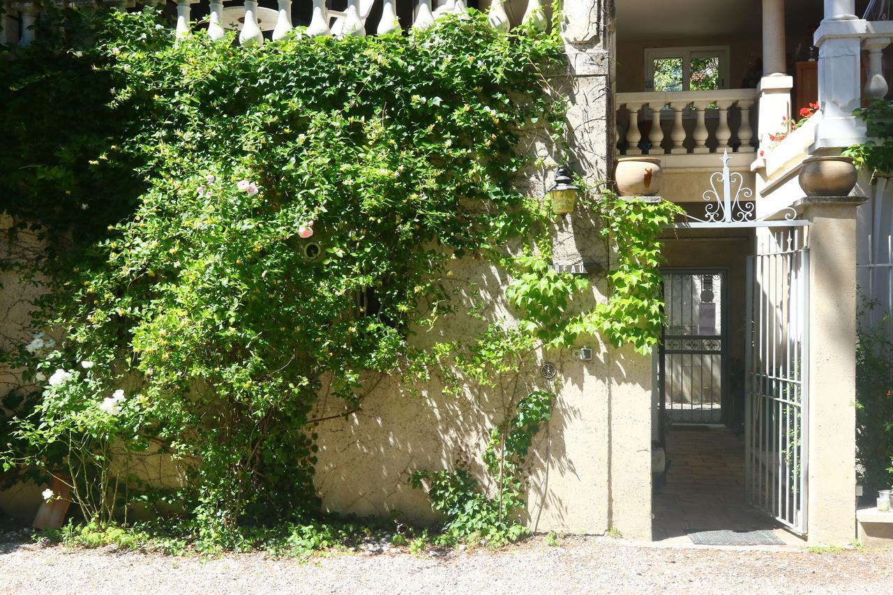 Les Studios de la Madeleine Avignon Exterior foto